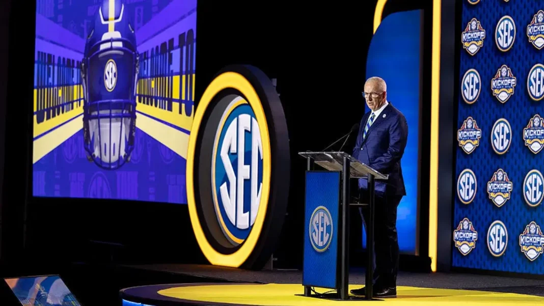 SEC Media Days opened in Tampa. Arch Manning is there. Lane Kiffin has a microphone SEC Media Days opened in Tampa. Arch Manning is there. Lane Kiffin has a microphone