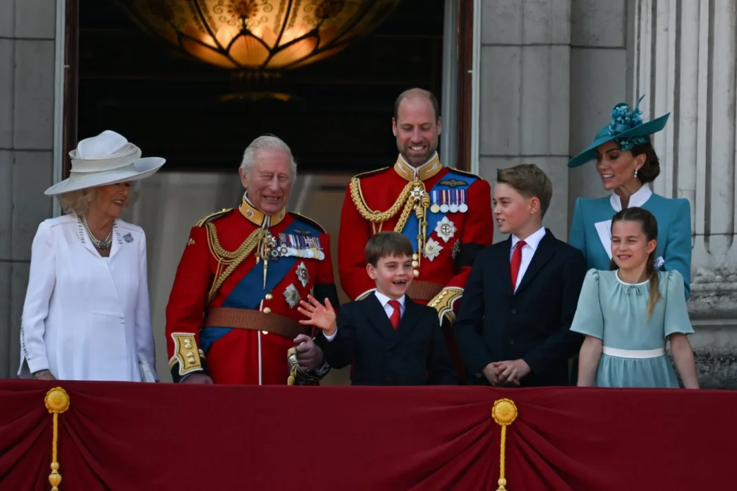 Royal spending rose 40% to £117M. Buckingham Palace spent £369M on renovations. Nobody will live there Royal spending rose 40% to £117M. Buckingham Palace spent £369M on renovations. Nobody will live there