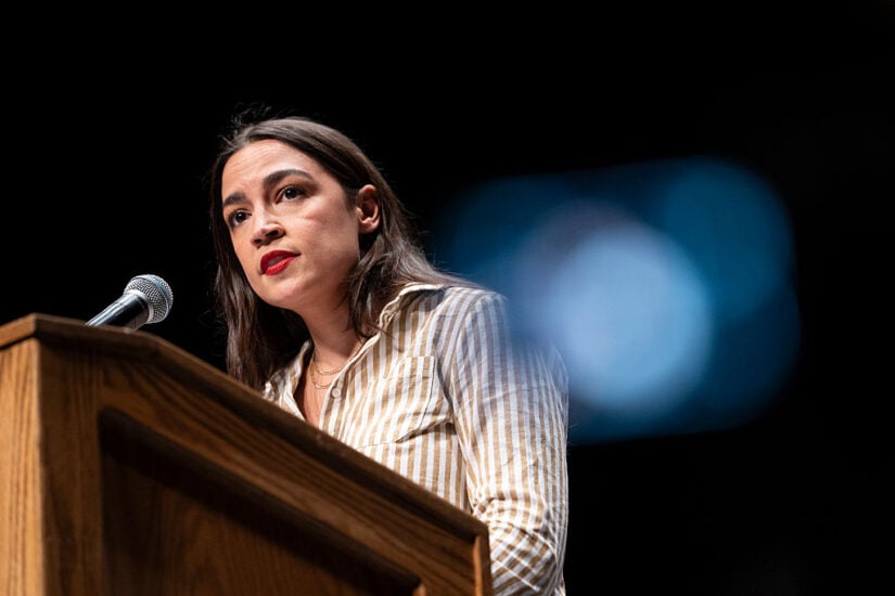 Swing-State Democrats Are Reportedly Telling AOC: Stay Away Swing-State Democrats Are Reportedly Telling AOC: Stay Away